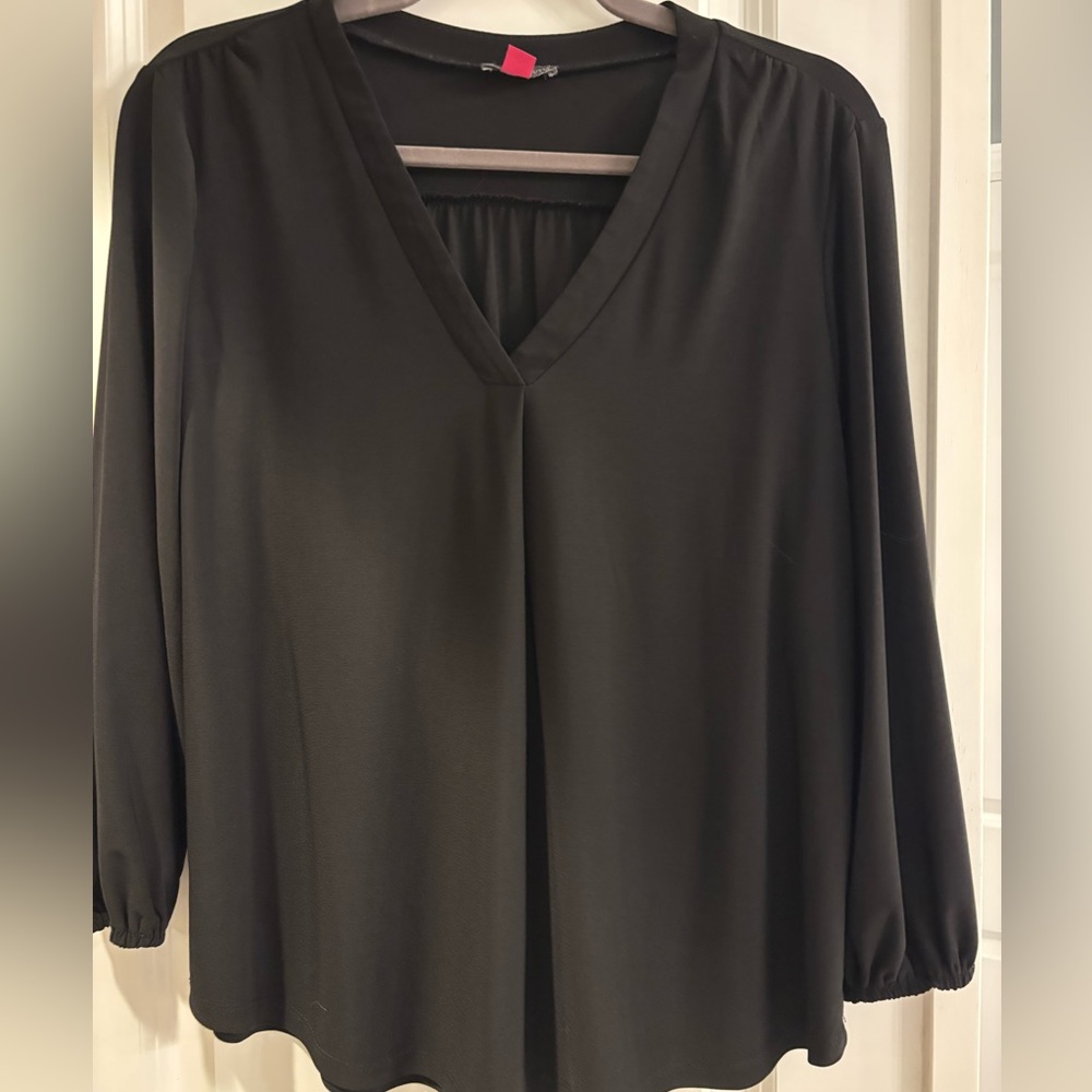 Vince Camuto Black V-Neck Blouse - Picture 4 of 4